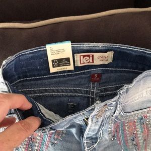 lei Bottoms - girls jean /capri length shorts lei Bottoms - girls jean /capri length shorts